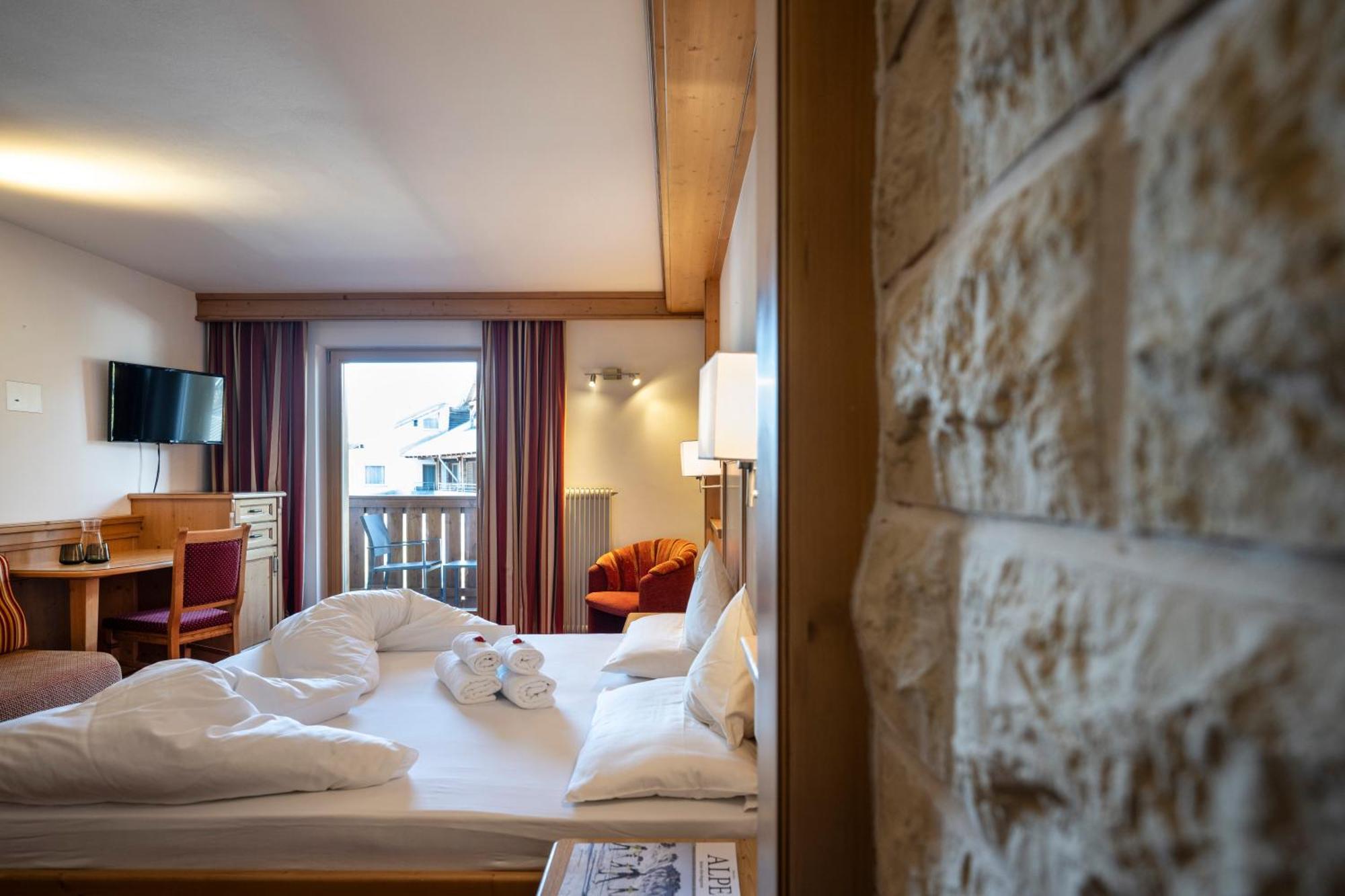 Hotel Bellavista Alpe Di Siusi Bagian luar foto